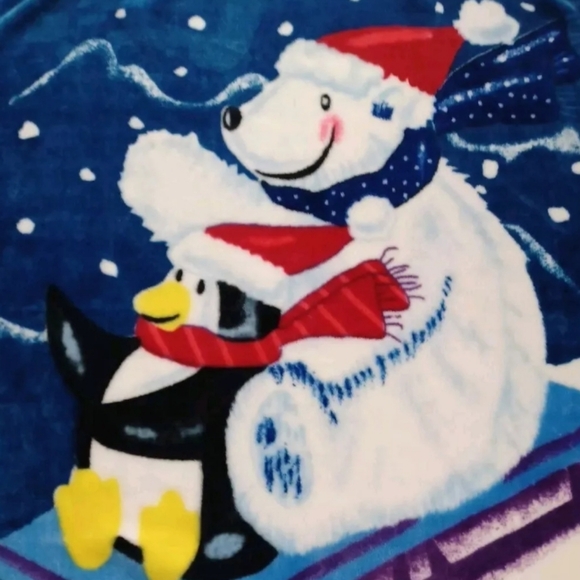 VTG LINEN CORP CHRISTMAS POLAR BEAR PENGUIN SLED PLUSH THROW BLANKET / HANGING - Picture 2 of 5